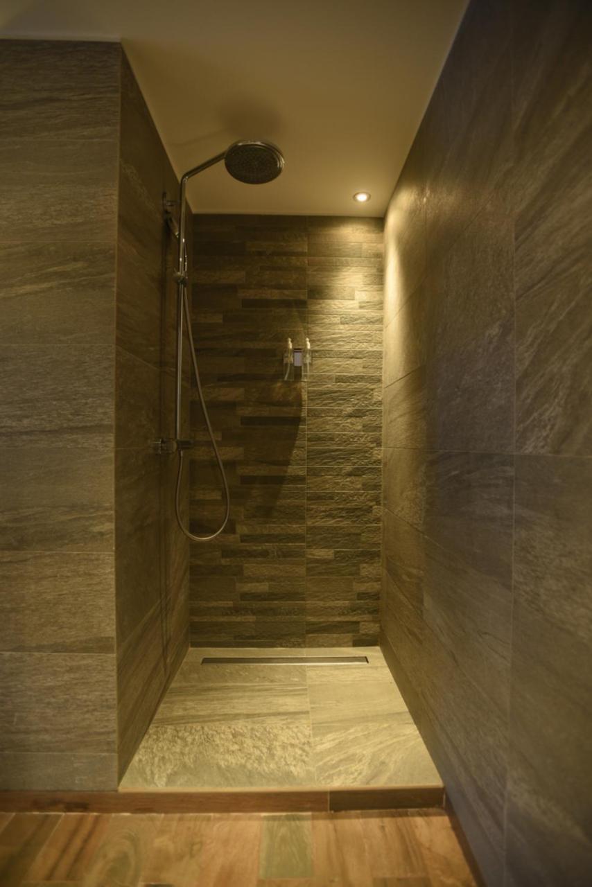 La Toviere Hotell Val-dʼIsère Exteriör bild