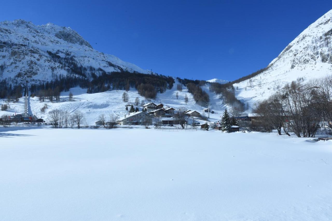 La Toviere Hotell Val-dʼIsère Exteriör bild